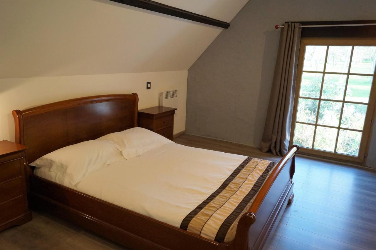 Coulans-sur-Gée 24H Le Mans - Les Haies Gite, Near Le Mans Circuitヴィラ エクステリア 写真