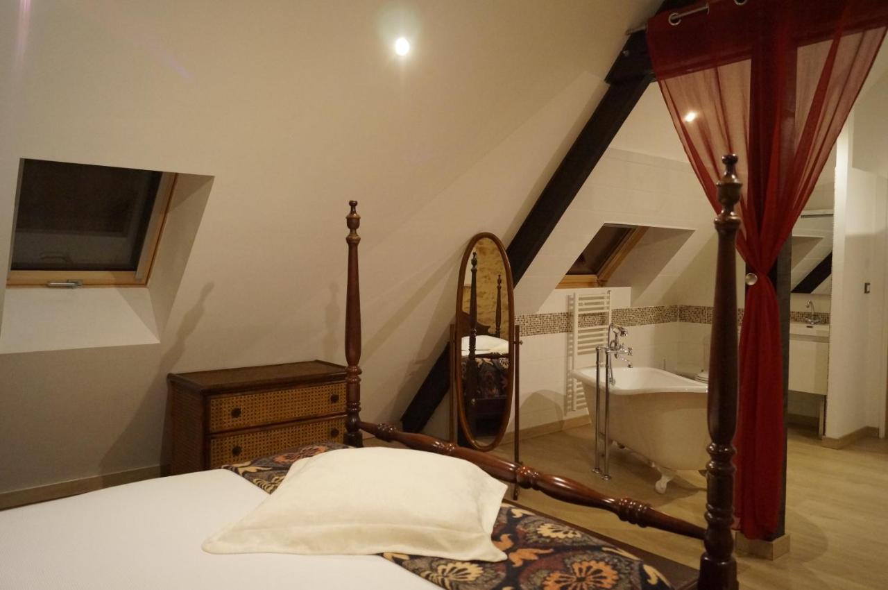 Coulans-sur-Gée 24H Le Mans - Les Haies Gite, Near Le Mans Circuitヴィラ エクステリア 写真